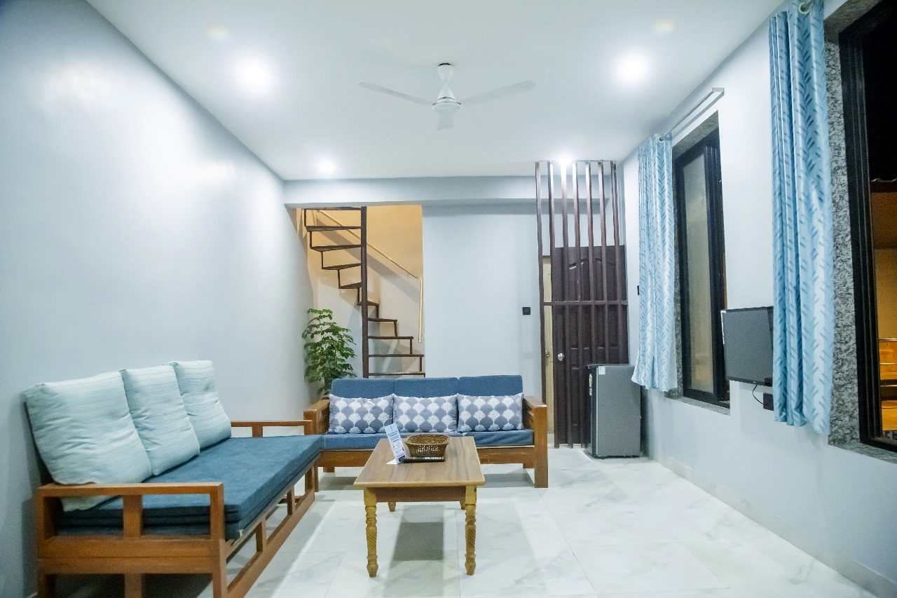 Villa bedroom setup